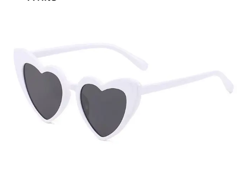 Lentes en forma de corazón de colores