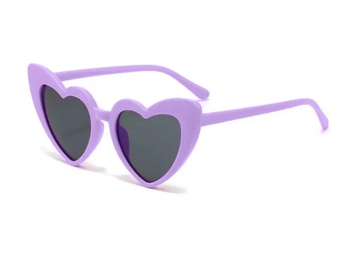 Lentes en forma de corazón de colores